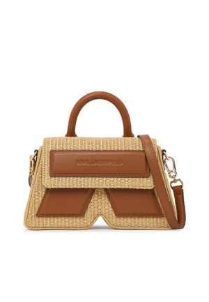 Sac à main rectangulaire en toile beige avec des accents en cuir marron, poignée supérieure et bandoulière amovible, présentant un logo embossé "KARL LAGERFELD".