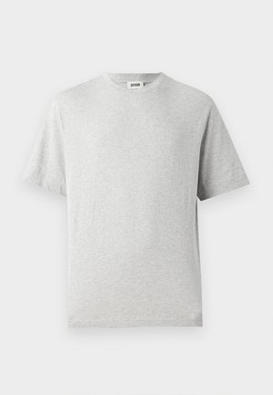 Graues T-Shirt mit kurzen Ärmeln aus weichem Stoff. Besitzt einen Rundhalsausschnitt, einen lockeren Schnitt und keine Muster oder Logos. Glatte Textur über das gesamte Shirt.