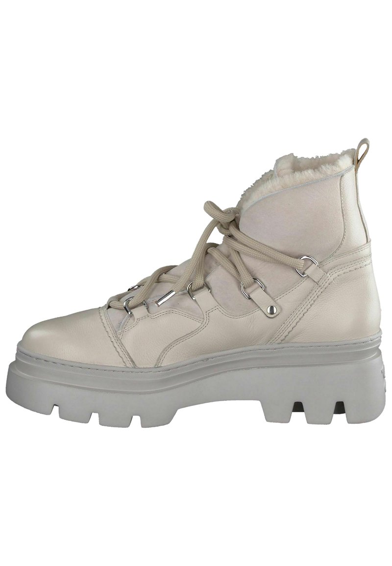 Stivaletti con plateau