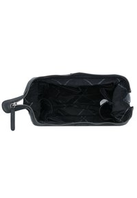 Necessaire da viaggio in pelle nera con chiusura a zip, esterno liscio e interno foderato con un motivo a logo ripetuto.