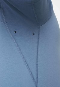 Nike Performance M NK DF PRIMARY STMT SS - Αθλητικό μπλουζάκι - aegean storm aegean storm