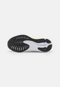 ASICS GEL-EXCITE 10 - Tekaški copati za cesto - blue expanse/safety yellow