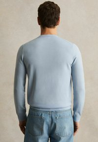 Reiss REGULAR FIT - WESSEX CREW NECK - Pulover - soft blue