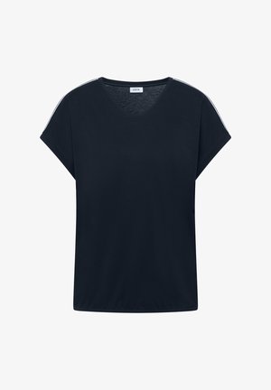 Czarna koszulka z krótkim rękawem, okrągłym dekoltem i małym białym paskiem na ramionach. Metka "CECIL" widoczna wewnątrz kołnierza.