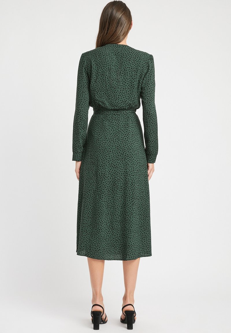 Kookai Day dress - green - (Pre-owned) - Zalando.ie Kookai Day dress - green - (Pre-owned) - Zalando.ie