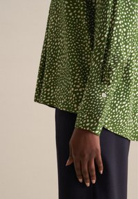 Seidensticker SCHWARZE ROSE zielony