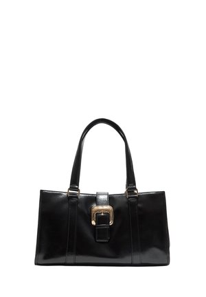 Borsa a mano nera in pelle con superficie liscia, forma rettangolare, due manici e una prominente fibbia dorata sulla parte frontale.