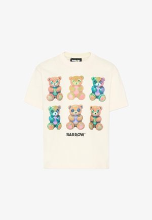 Biały T-shirt z sześcioma kolorowymi misiami ułożonymi w dwóch rzędach, każdy miś ma guziki jako oczy, a pod nimi znajduje się napis „BARROW”.