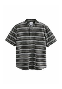 REGULAR FIT - TEXTURED STRIPE SHORT SLEEVE   - Pluus - black