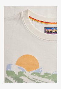 Geselecteerd, off white