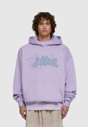 Lavendel hoodie med en frontlomme, med en blå grafisk design med blomsterelementer. Fremstillet af blødt stof, afslappet pasform og lange ærmer.