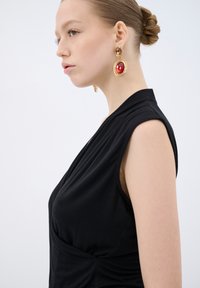 adL Blusa - black