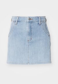 Hõbedane sinine denim seelik, millel on istuv lõige, kaks esikotti, ülemine nupulukk ja kontrastõmblused.