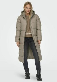 ONLY MONTANA LIFE PUFFER NOOS OTW - Abrigo de invierno - silver mink