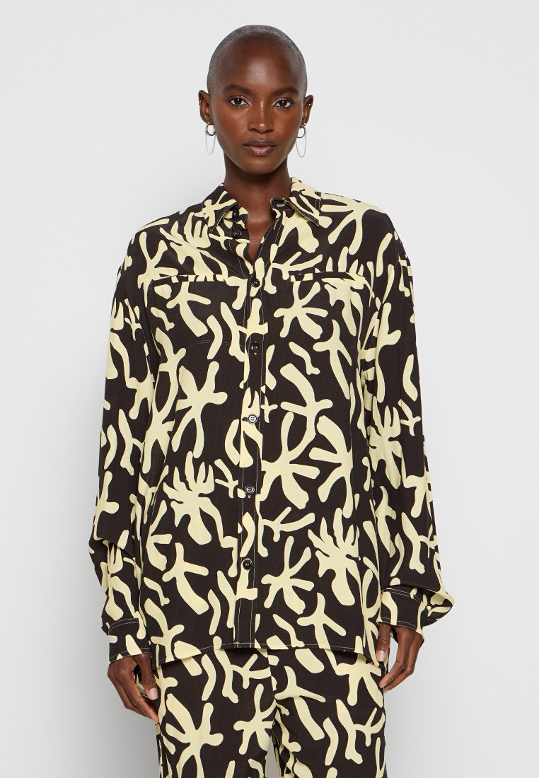 Nanushka Overhemdblouse geel Nanushka Overhemdblouse geel