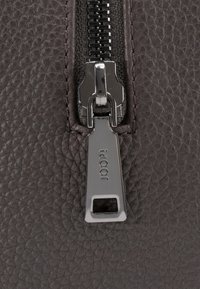 JOOP! CARDONA ERIS - Toilettas - taupe