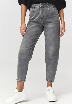 - Jeansy damskie mom fit