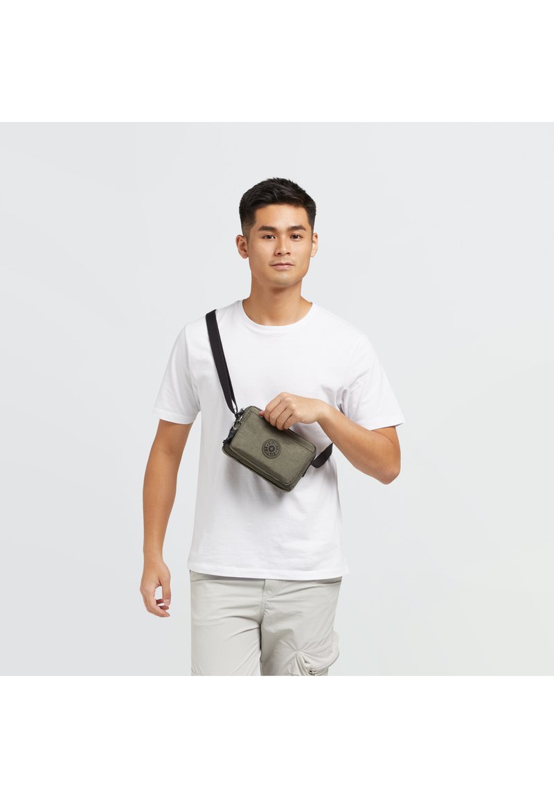 Damen Handtaschen | Kipling ABANU Umhängetasche olive/khaki - MJ24567 Damen Handtaschen | Kipling ABANU Umhängetasche olive/khaki - MJ24567