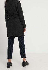 Vero Moda Klassisk frakke - mottled dark grey