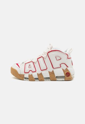 Nike Sportswear, AIR MORE UPTEMPO - Baskets montantes - phantom/gym red/light brown/clear