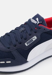 Puma R78 UNISEX - Tenisky - peacoat/white/gray violet
