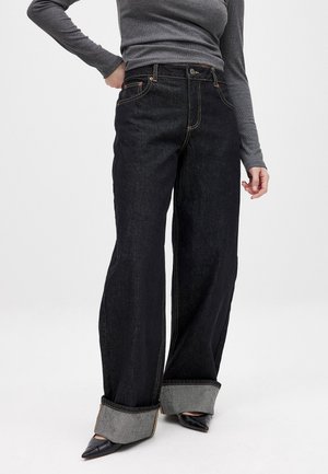 FOLD UP DETAIL - Relaxed fit jeans - black