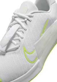 Nike Performance METCON 9 - Træningssko - white