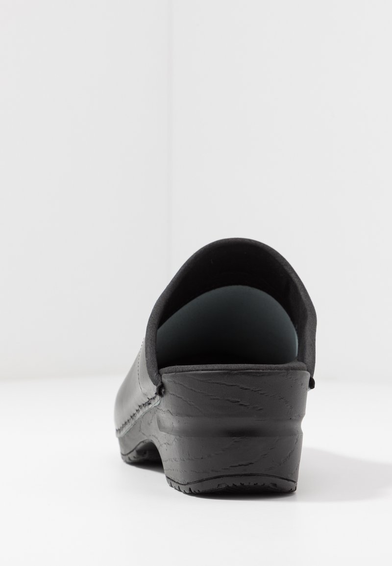 Sabot Sanita Women Original Sonja Patent Open Red