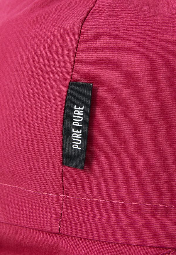 MINI NACKENSCHUTZ UNISEX – Hut – magenta