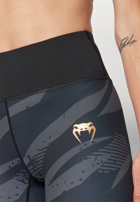 Venum UFC FIGHT WEEK - Trikoot - black