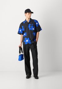 HUGO ELIGINO - Overhemd - black