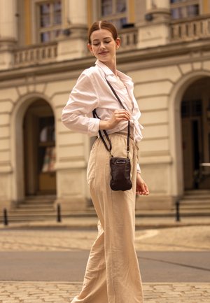 Gusti Leder, UNISEX, ciemnobrązowy