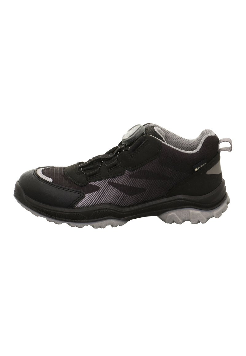 Schwarzer und grauer wasserdichter Sportschuh mit robustem Sohle, Mesh-Futter und Dial-Verschlusssystem, von der Außenseite betrachtet.