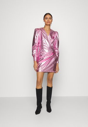 YVONNE DRESS - Cocktailkjole - metallic pink