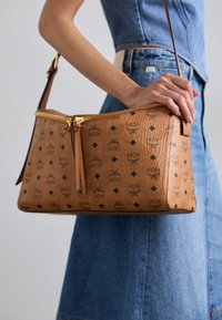 DIAMANT ShOULDER - Schoudertas - cognac