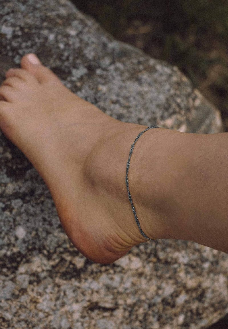 modabilé SINGAPORE Fußschmuck Singapurkette - Fußkettchen - schwarzfarben