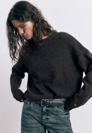 PULL&BEAR BASIC - Trui - dark brown