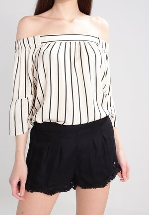 Blouse - sand