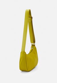 Weekday ZARI BAG - Mala de mão - yellow dark