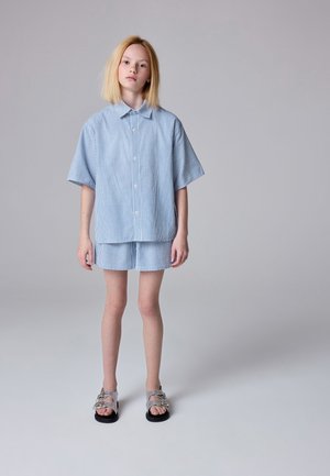 SET - Shorts - blue white