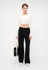 Gap Tall PULL ON - Pantalon classique - black