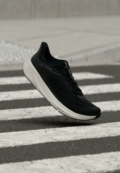 Altra MOTIV FLX