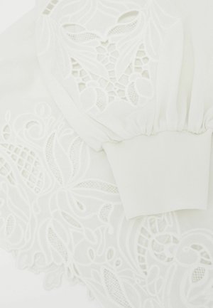 Reiss, REGULAR FIT - RAE BRODERIE -SLEEVE - Blusa - cream