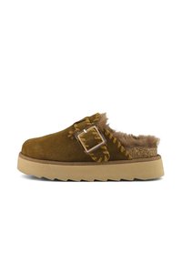 Papuče - cognac color