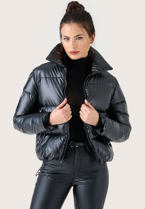 Camomilla Italia PONGO - Winter jacket - black
