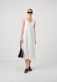 DRYKORN RESIMA - Haljina od žerseja - offwhite