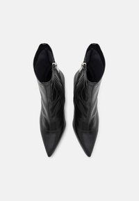 RAID Bottines à talons hauts - black