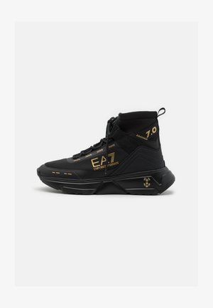 EA7 Emporio Armani 7.0 MAN UNISEX - Korkeavartiset tennarit - black/gold