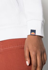 Ellesse TORICES - Felpa con cappuccio - white