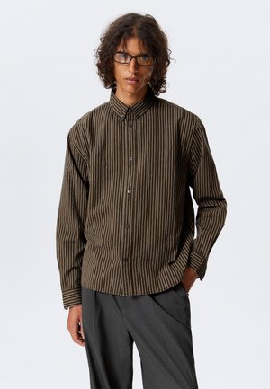 RELAXED LONG SLEEVE - Krekls - brown/white